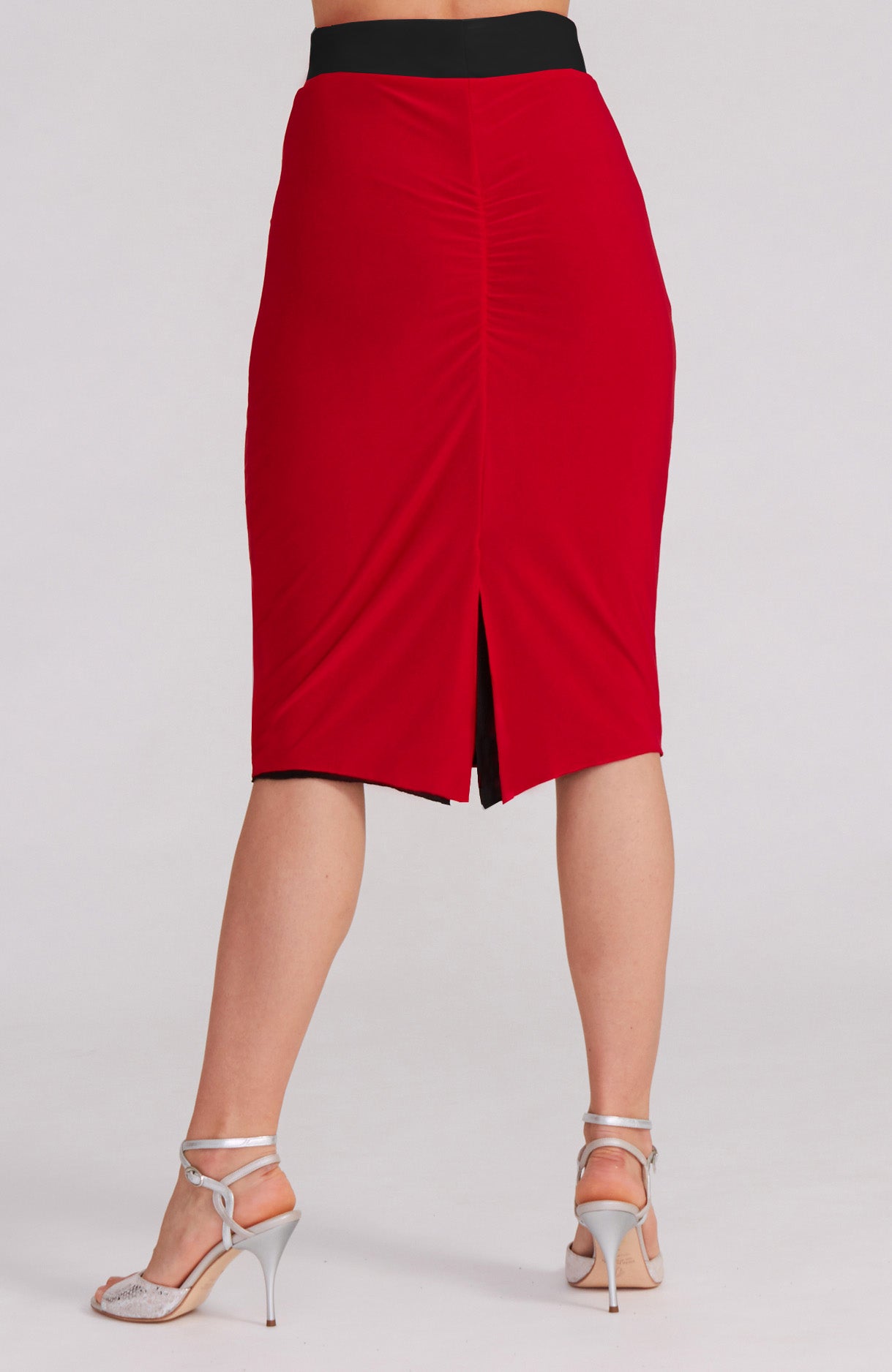 tango skirt in red and black