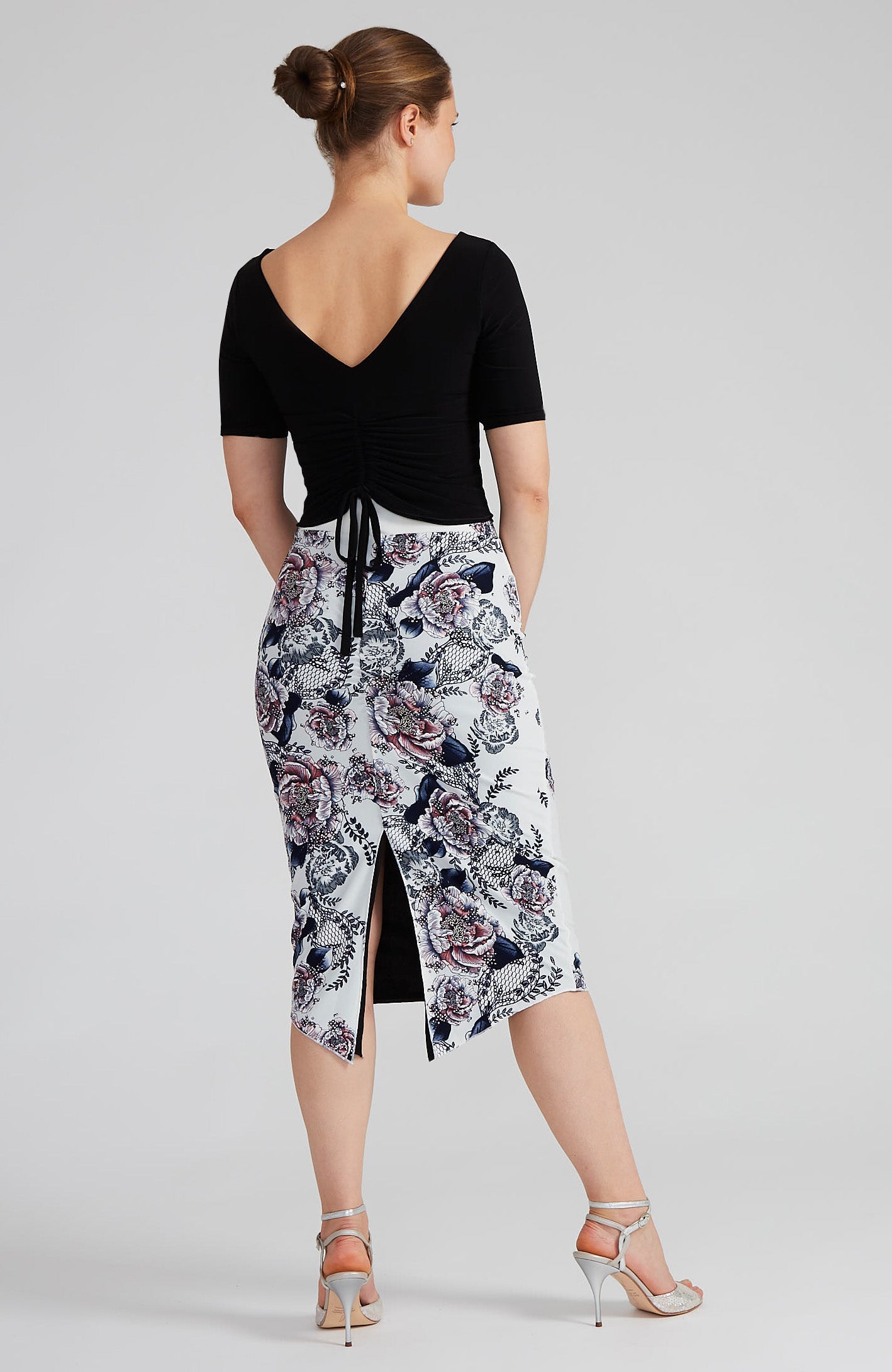 DOROTEA Black Draped Back Top with Sleeves