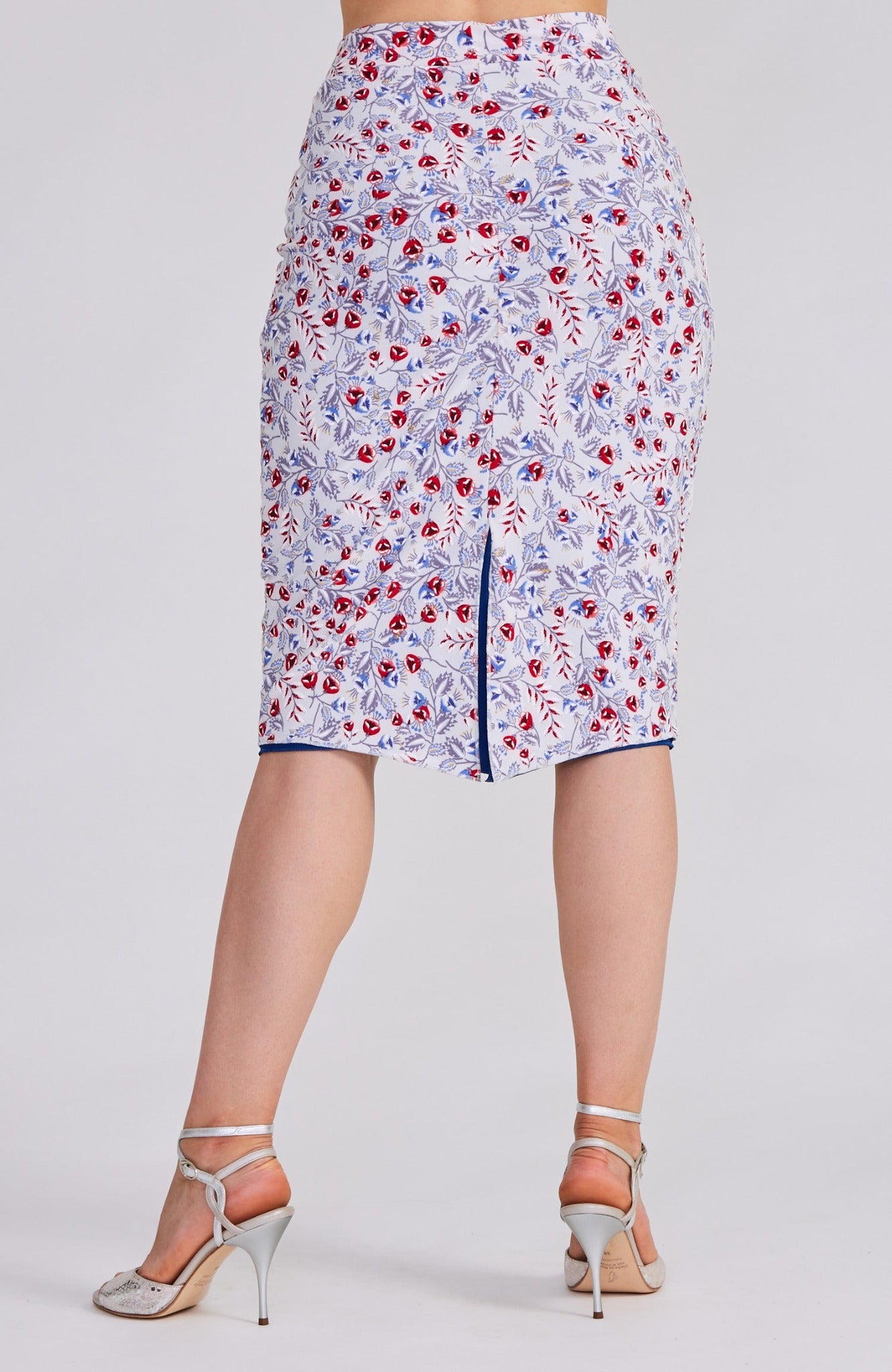 reversible tango skirt in summer florals on white