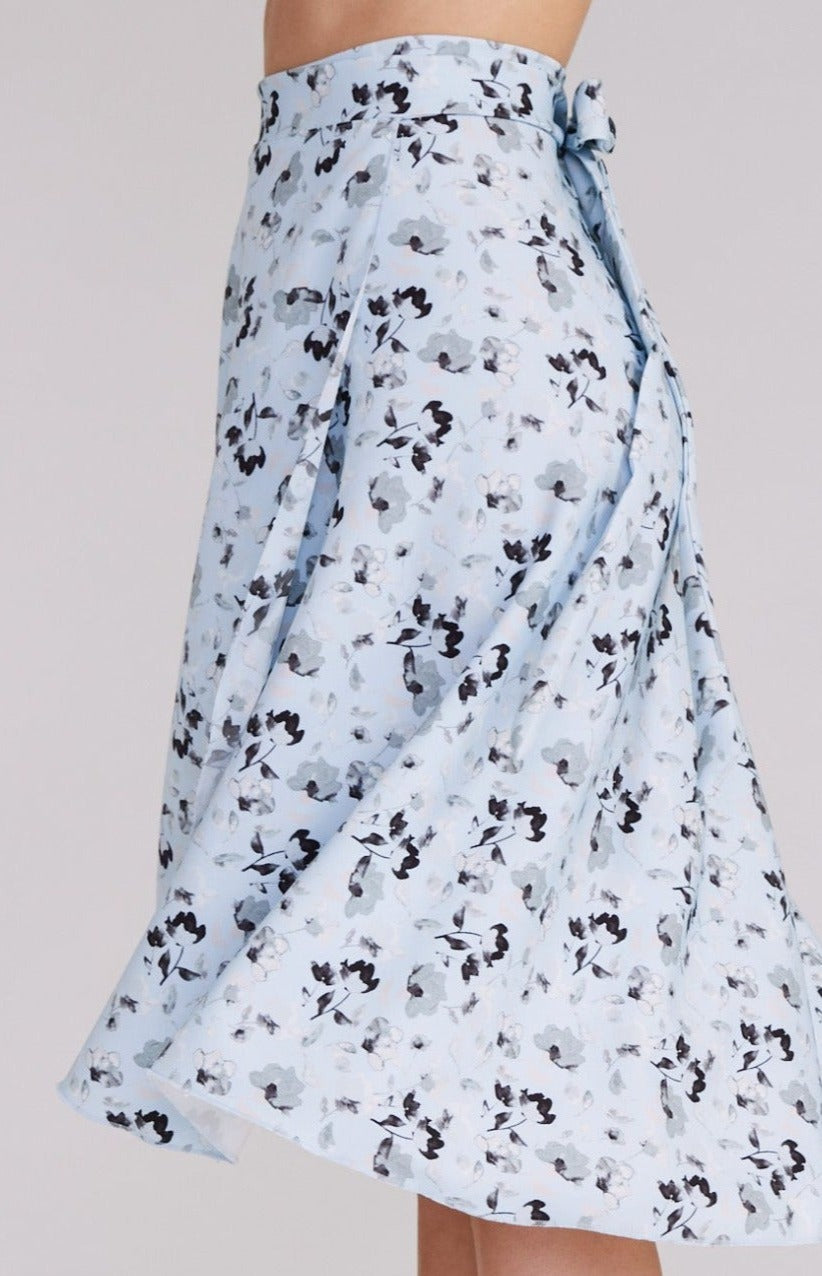 tango skirt in pale blue florals