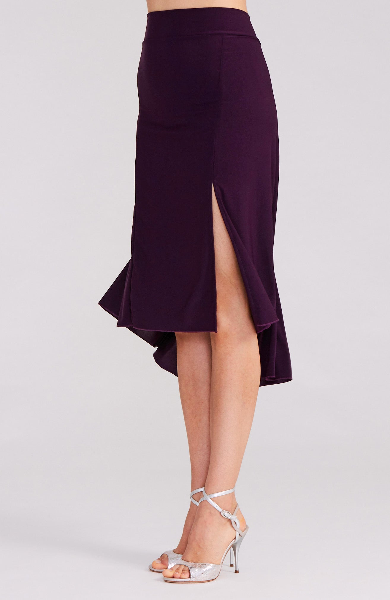 tango skirt in violet with slit