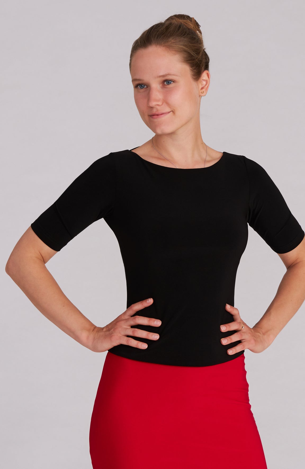 tango top in black with sleeves
