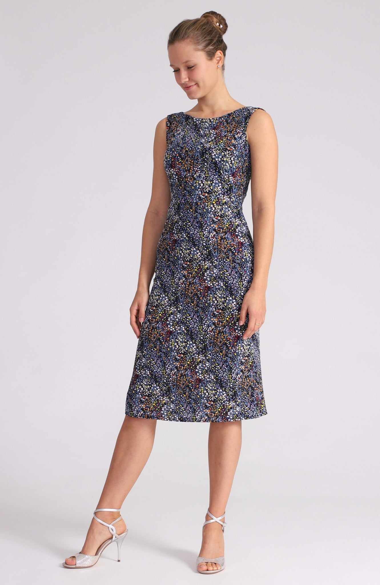 OLIVIA - Tango Dress in Dotted Flowers with Elegant Lace Detail